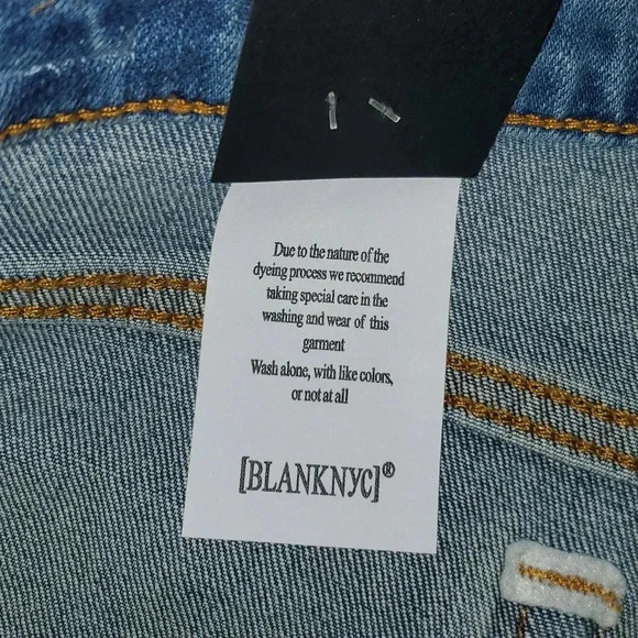 BLANK NYC Distressed Roll Up "The Fulton" Jean Shorts Size 26 NWT - Picture 10 of 12